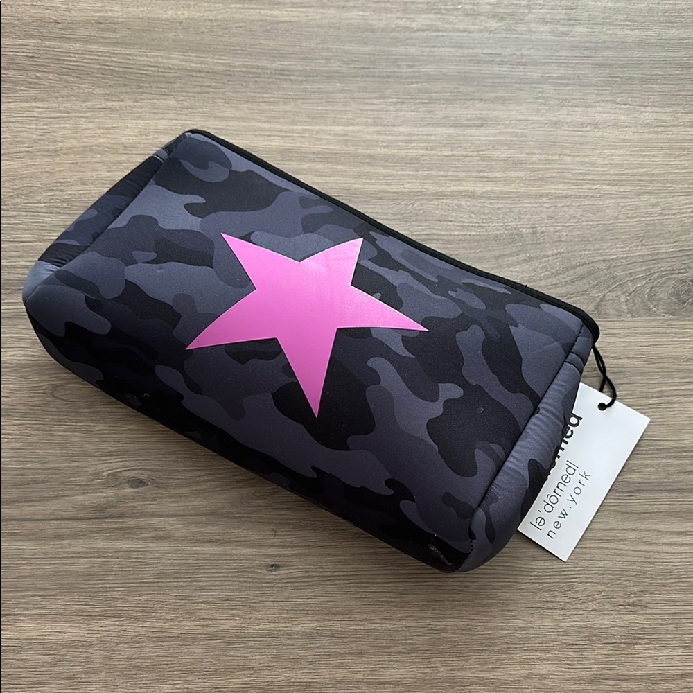 Ah-dorned Camouflage Pouch